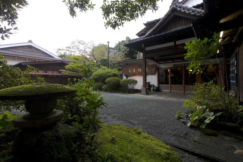 Hitoyoshi Ryokan Exteriér fotografie