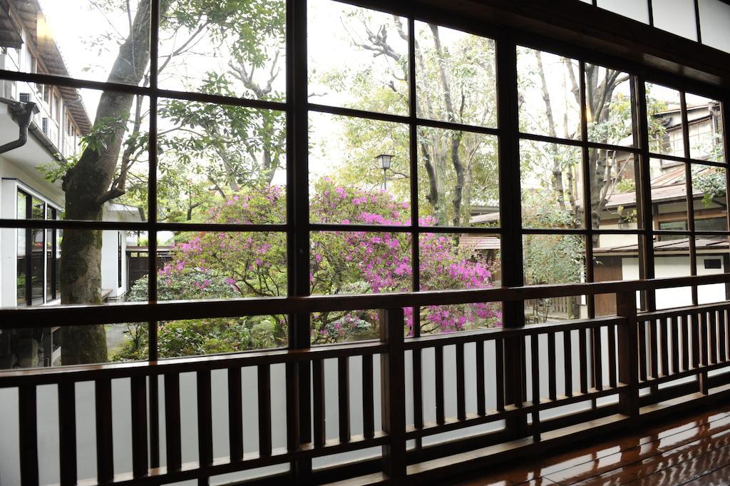Hitoyoshi Ryokan Exteriér fotografie
