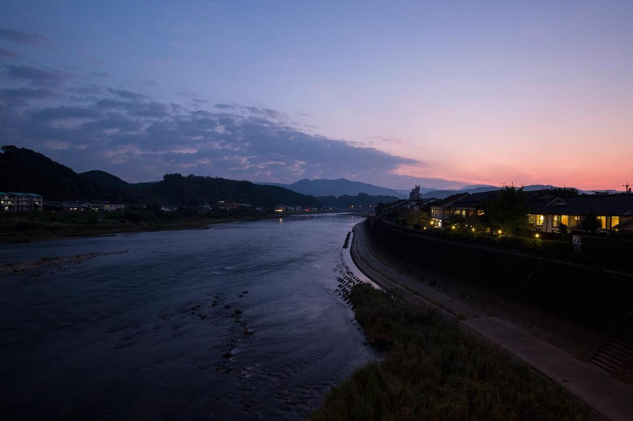 Hitoyoshi Ryokan Exteriér fotografie