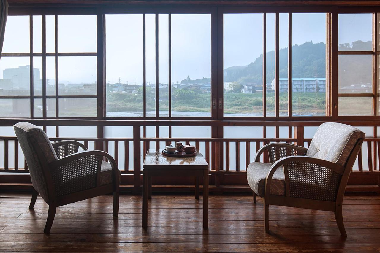 Hitoyoshi Ryokan Exteriér fotografie