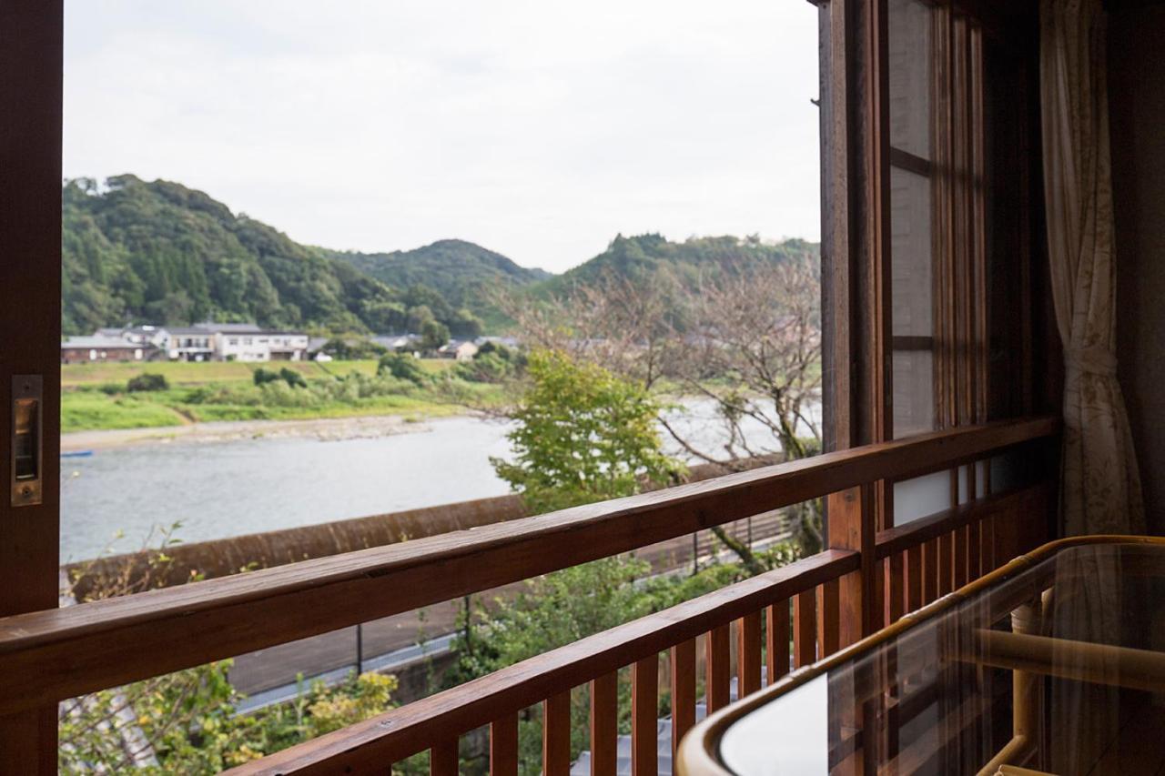 Hitoyoshi Ryokan Exteriér fotografie